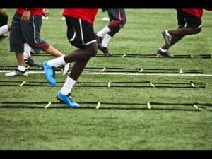 Các bài tập tăng sức bền cho cầu thủ bóng đá